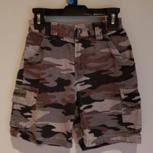 Sonoma camo shorts